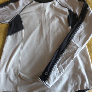 Lululemon Athletica Black and Cream Top